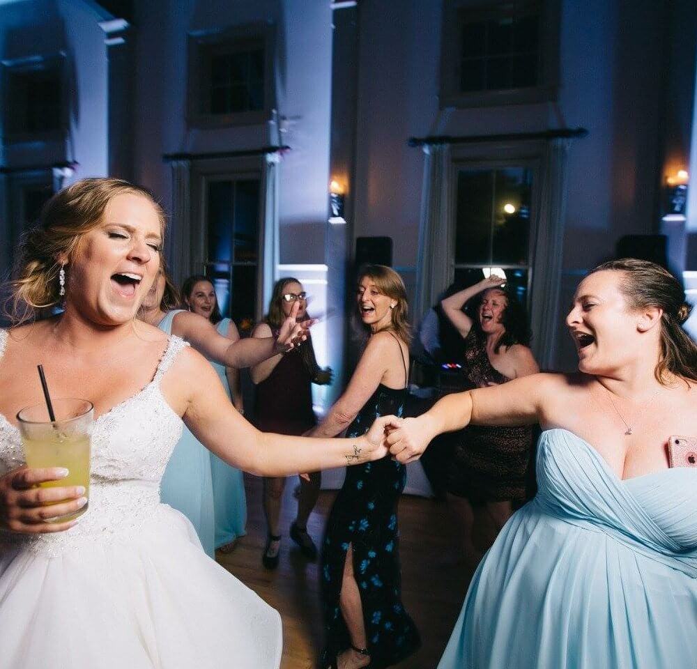 Bride & Bridesmaid