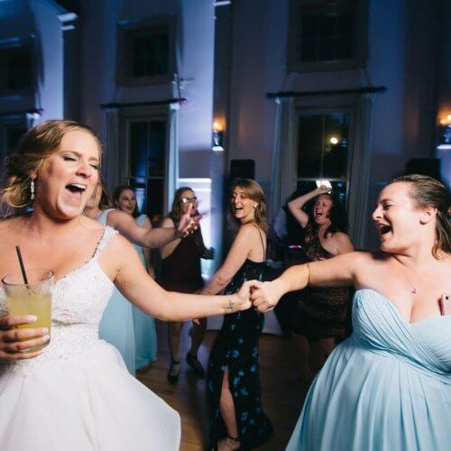 Bride & Bridesmaid